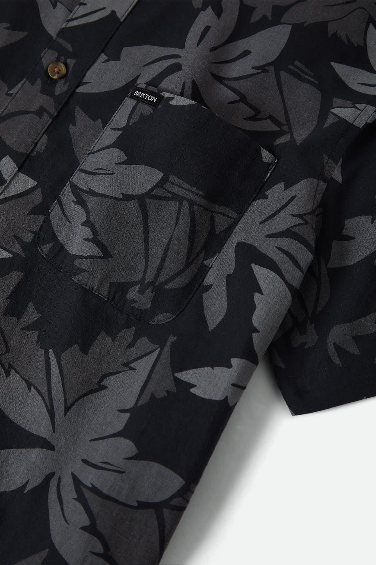 Charter Print Short Sleeve Shirt - Black/Trooper/Future Grey Palm Floral