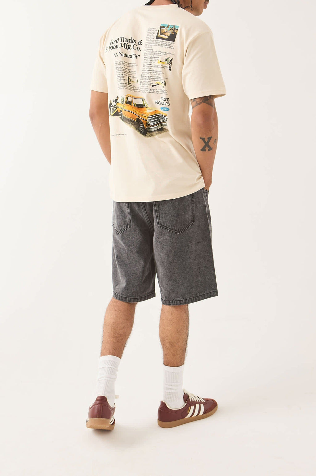 Brixton Relaxed Short - Washed Black Denim