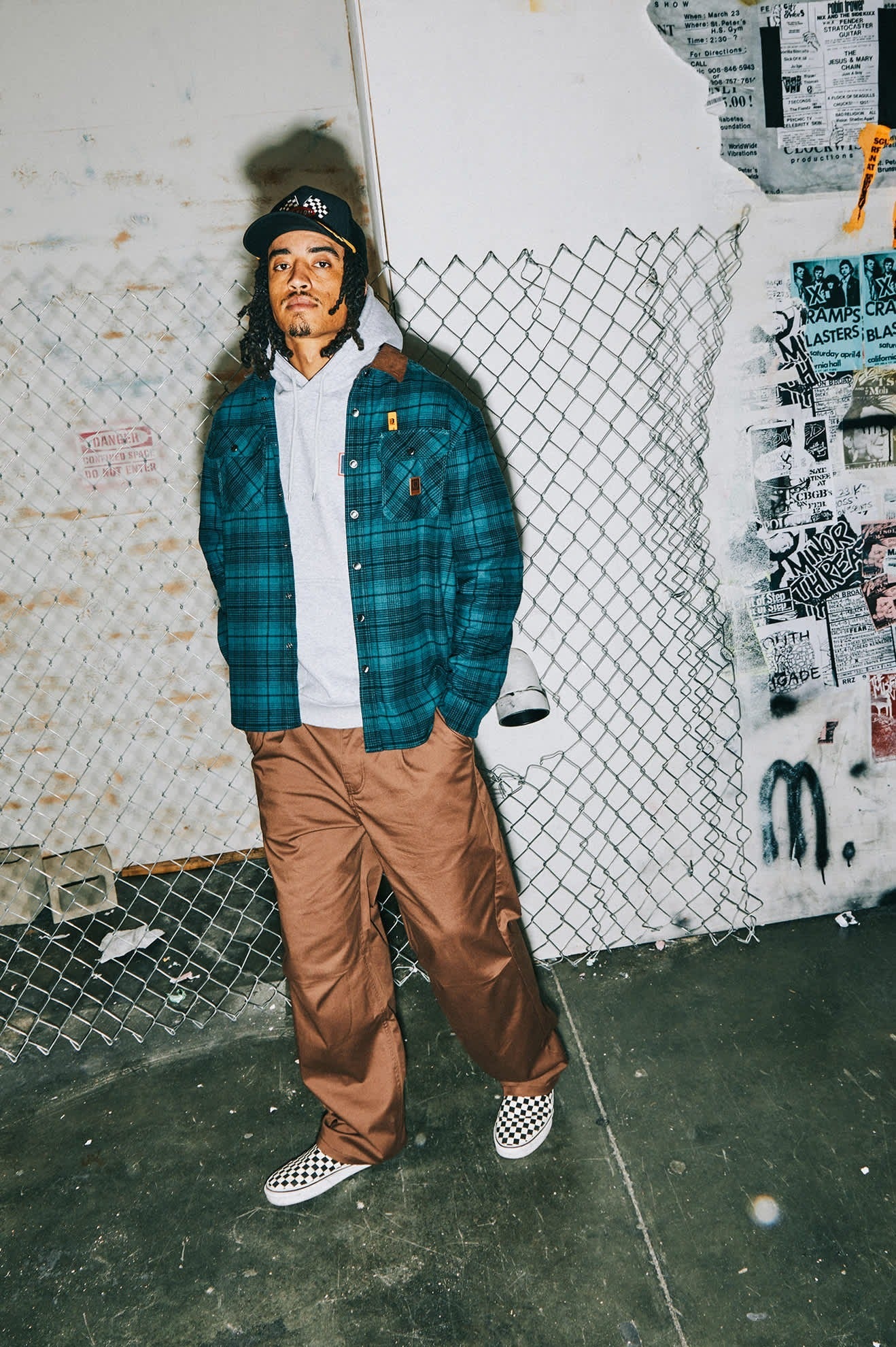 Builders Bowery Performance Flannel - Night Sage/Black