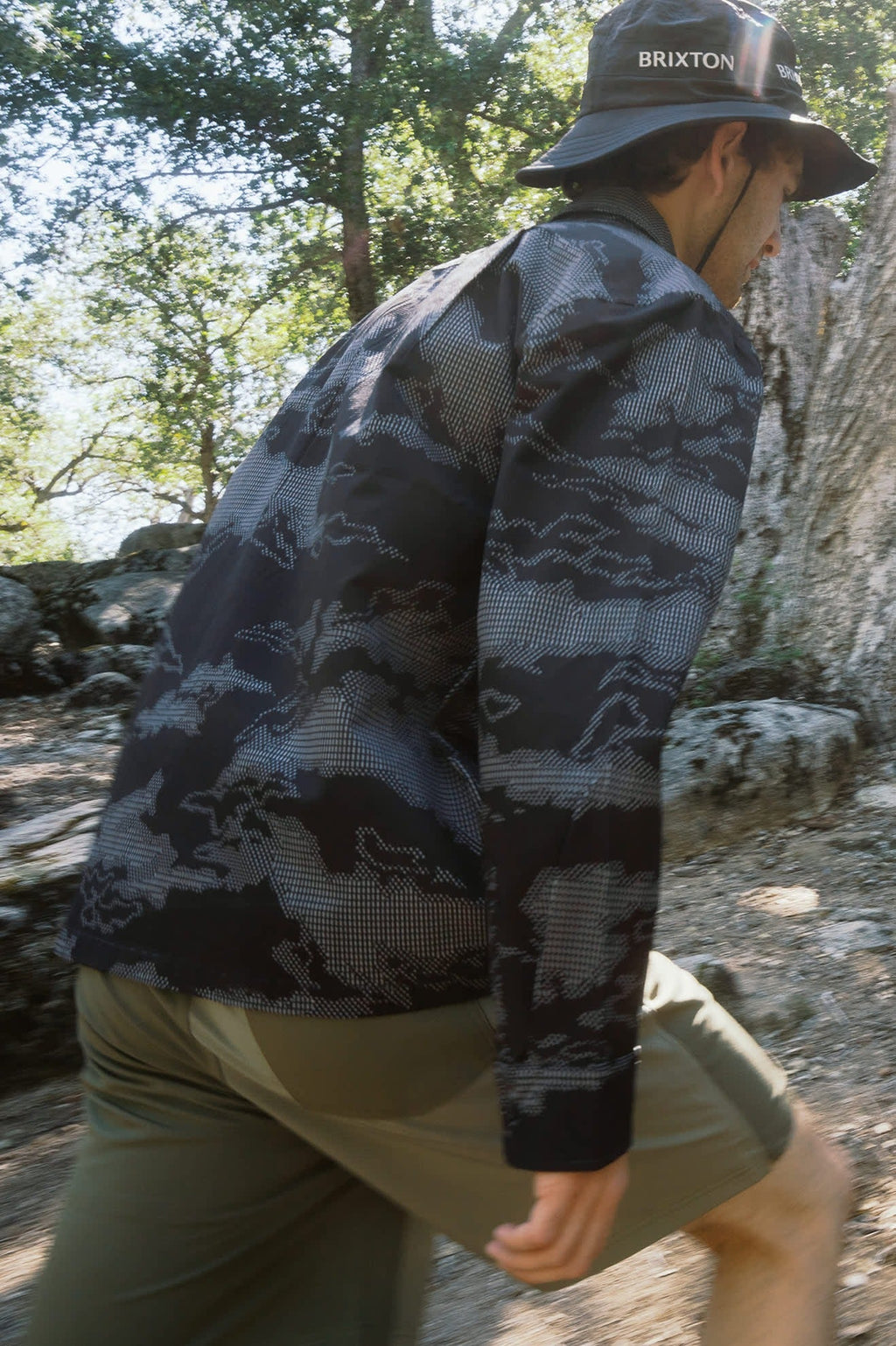 Journey Lightweight Shirt - Black Camo