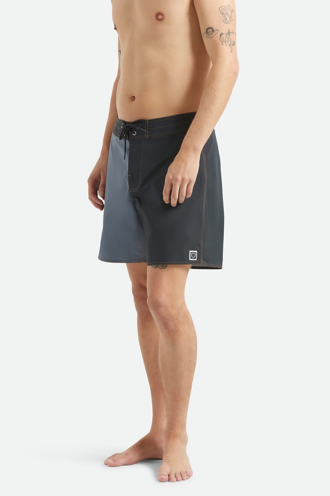 Classic Trunk 17" - Black/Future Grey