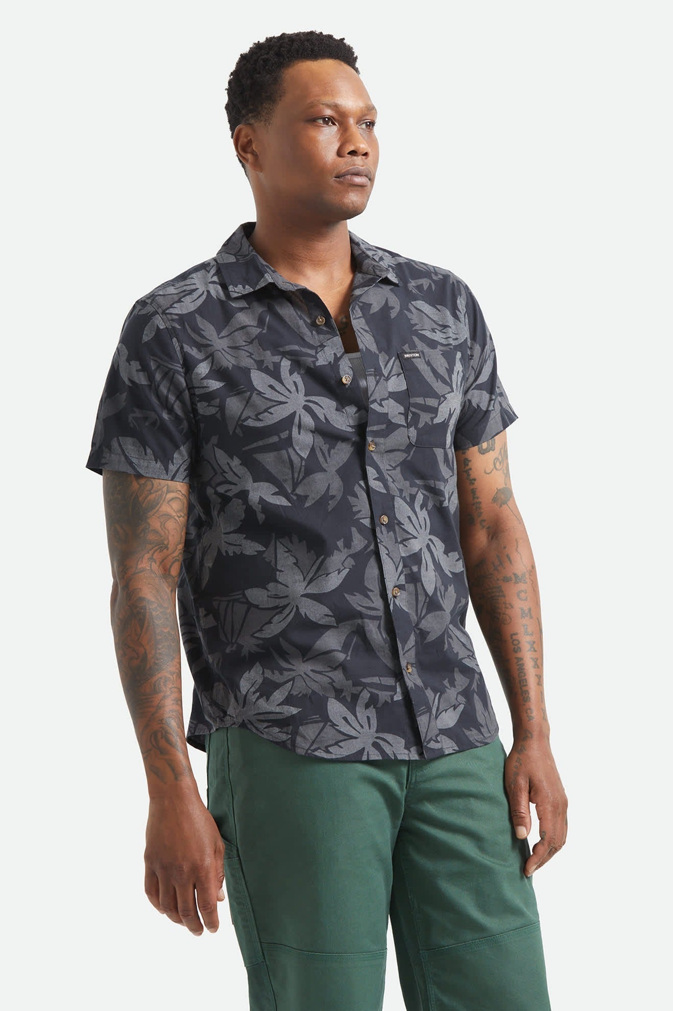 Charter Print Short Sleeve Shirt - Black/Trooper/Future Grey Palm Floral