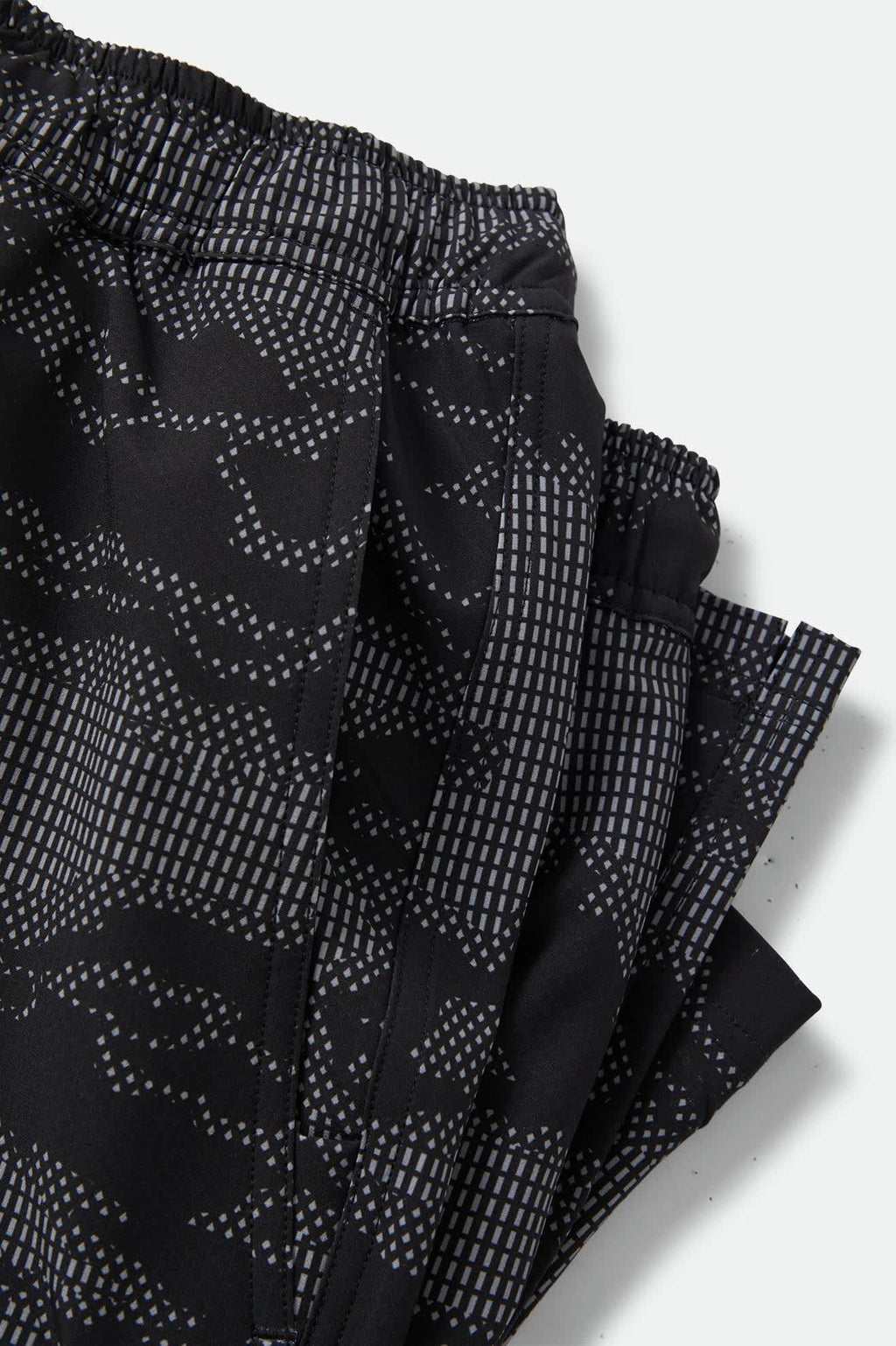 Journey Active Short - Black Camo