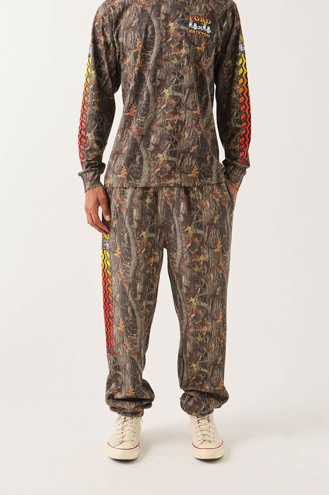 Ford 4x4 Chrome Sweatpant - Boxwood Green