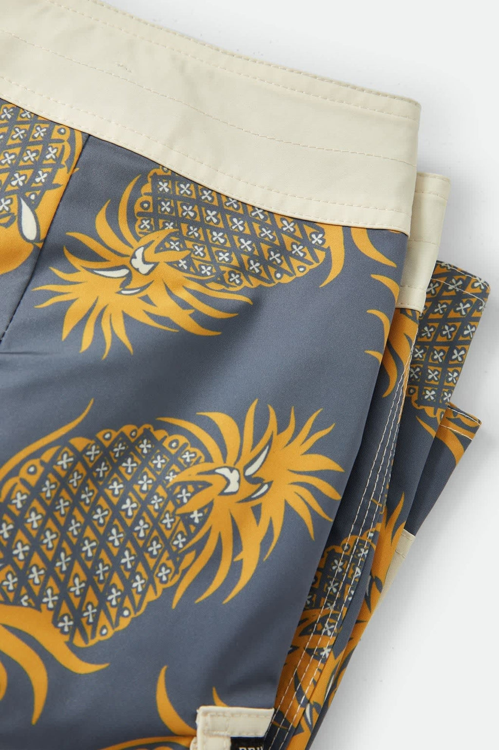 Classic Trunk 17" - Future Grey/Golden Pineapple