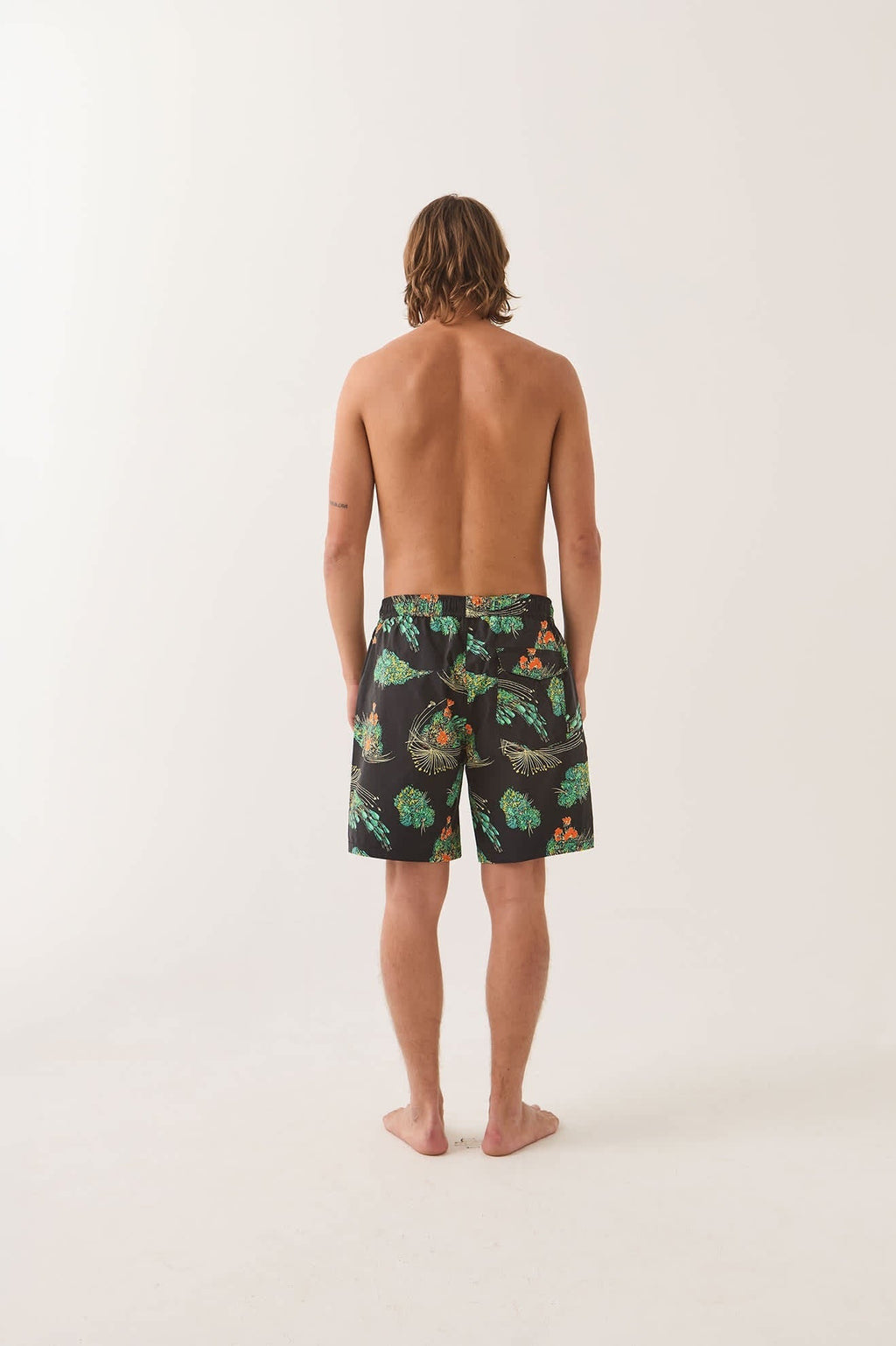 Everyday Stretch Hybrid Short 7" - Black Floral