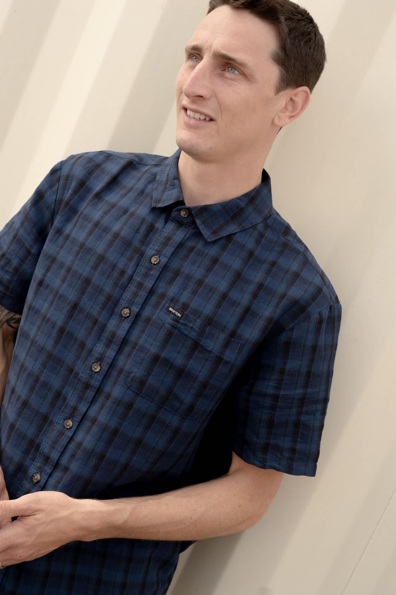 Cru Linen Blend Plaid Short Sleeve Shirt - Dark Blue/Black Plaid