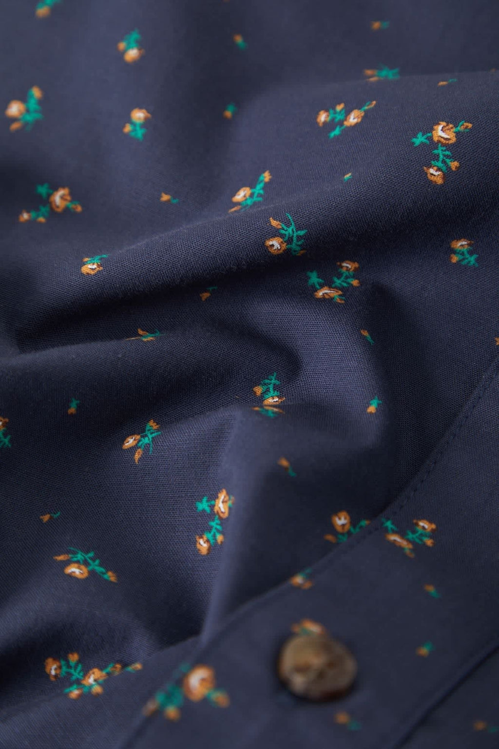 Charter Print Shirt - Washed Navy/Micro Floral