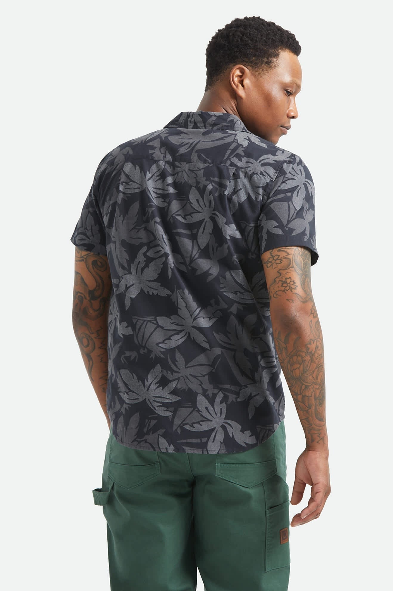Charter Print Short Sleeve Shirt - Black/Trooper/Future Grey Palm Floral