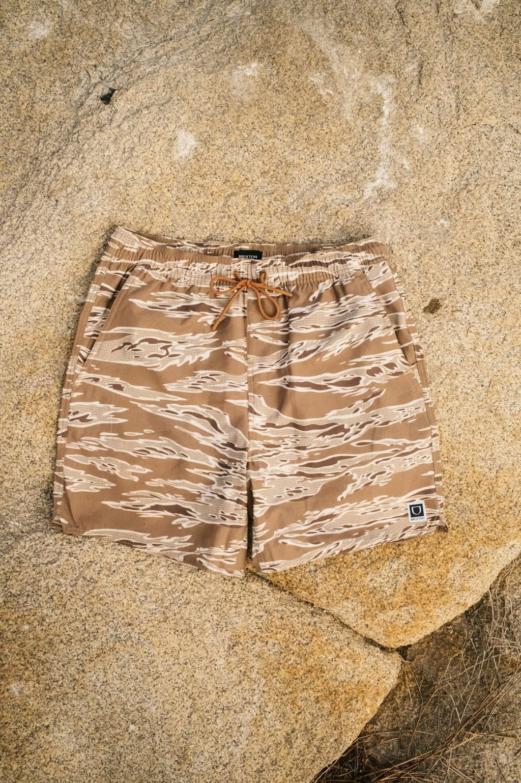 Journey Active Short - Desert Tiger Camo