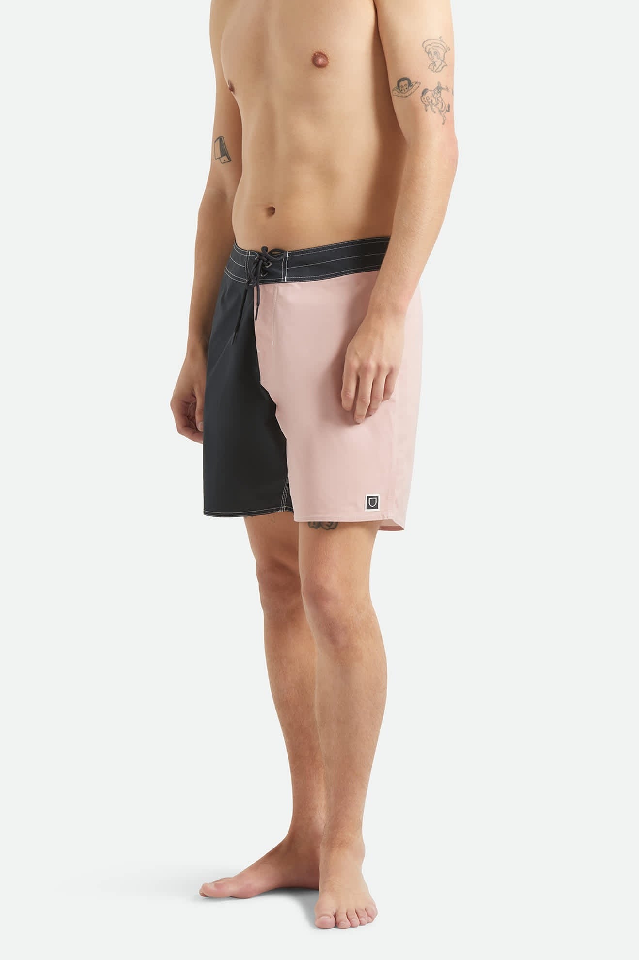 Classic Trunk 17" - Black/Silver Pink