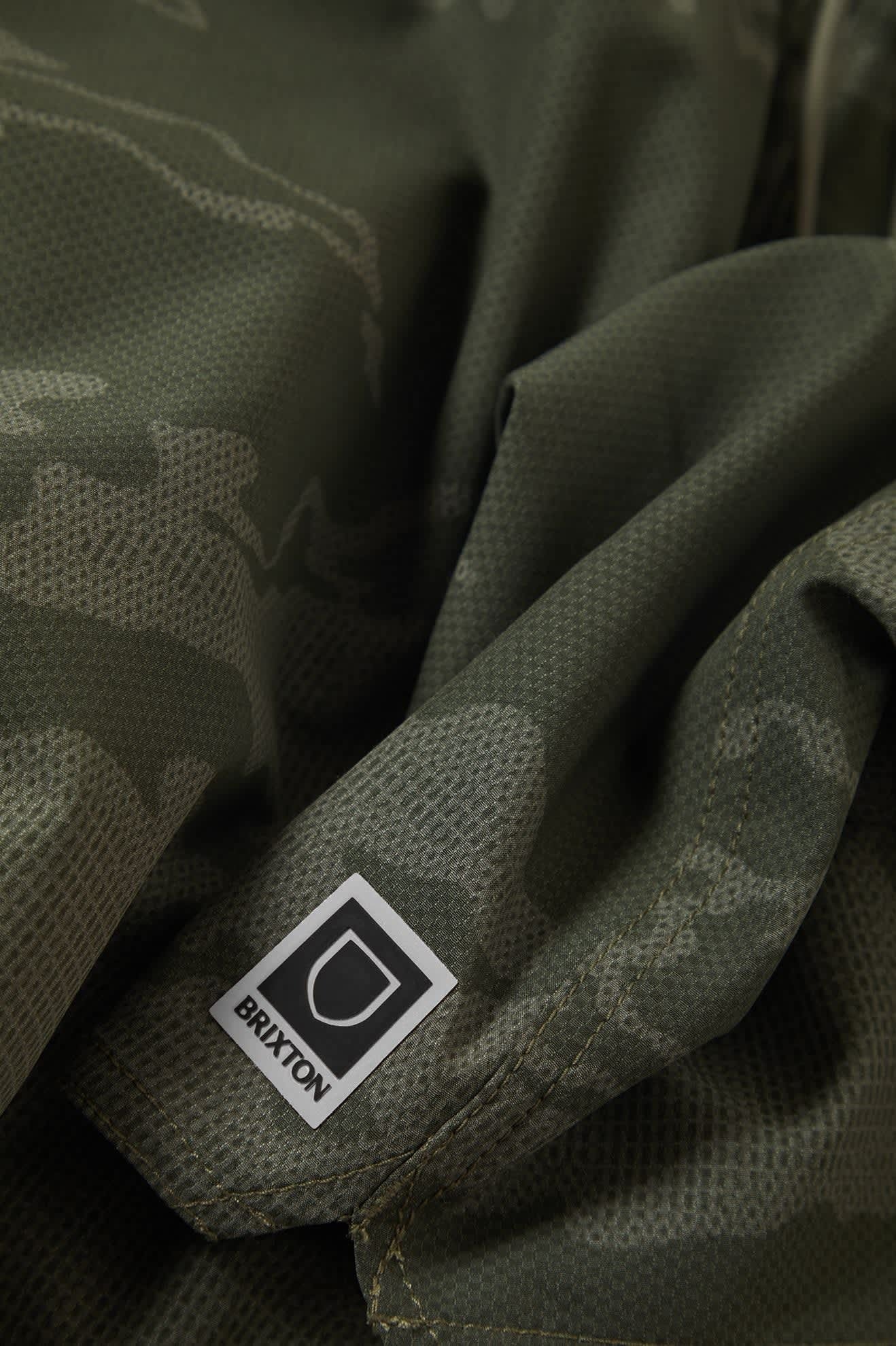 Journey Active Short - Olive Tiger Camo