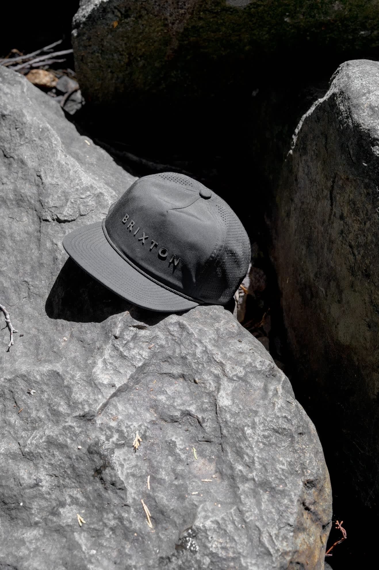 Alpha Journey Hat - Black