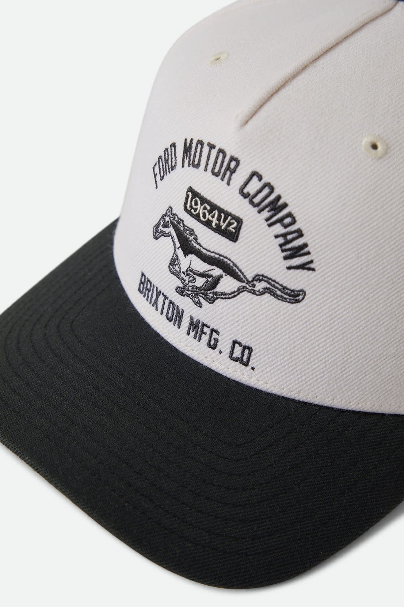 Ford Mustang Snapback - Wimbledone White/Burnt Rubber