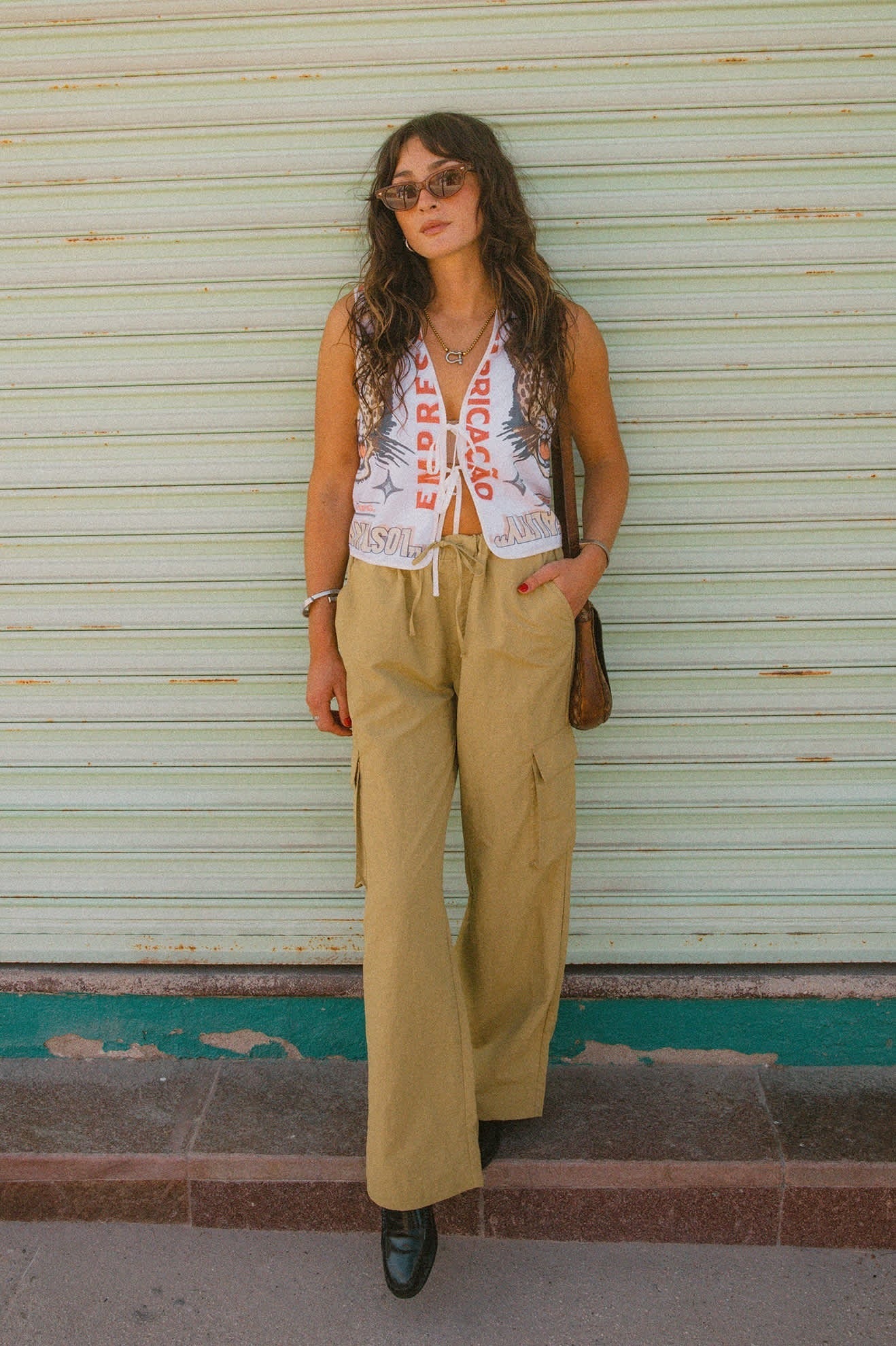 The Jett Lightweight Cargo Wide Leg Pant - Olive Stone