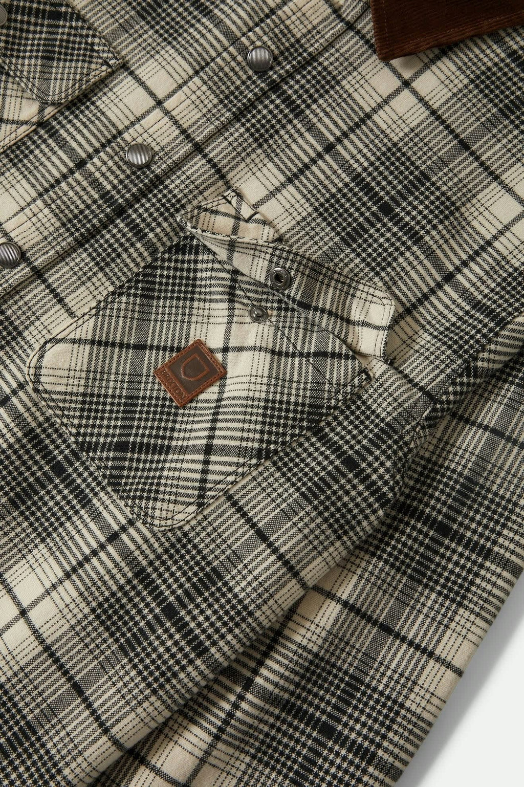 Builders Bowery Performance Flannel - Off White/Black