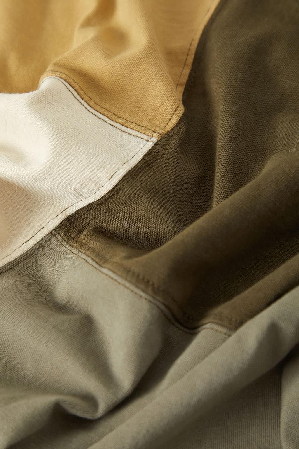 Deco Relaxed Polo T-Shirt - Tonal Color Block