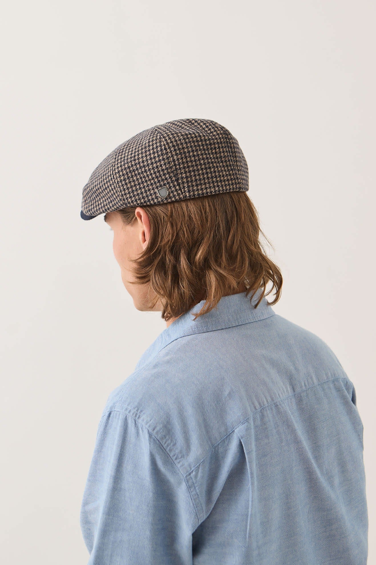 Brood Newsboy Cap - Navy/Sand Houndstooth