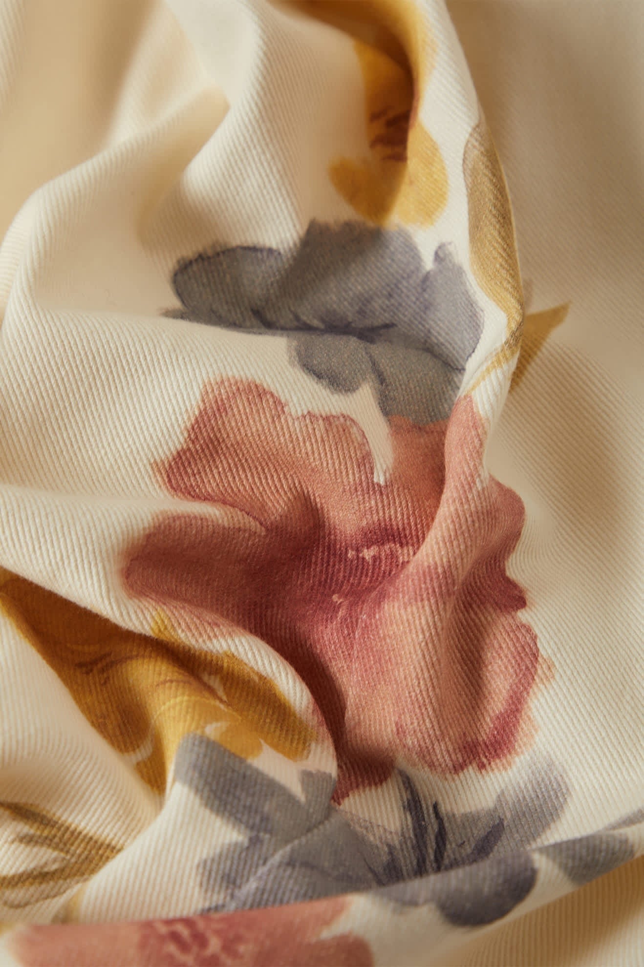 The Chloe 5-Pocket Pant - Off White Floral Burst