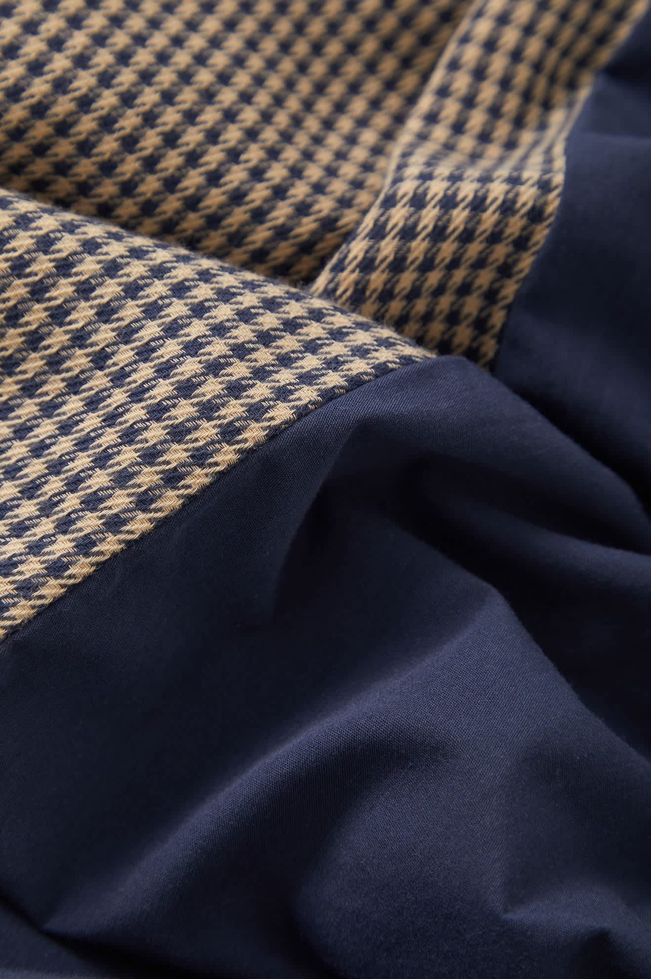 Cru Shirt - Classic Navy Color Blocked