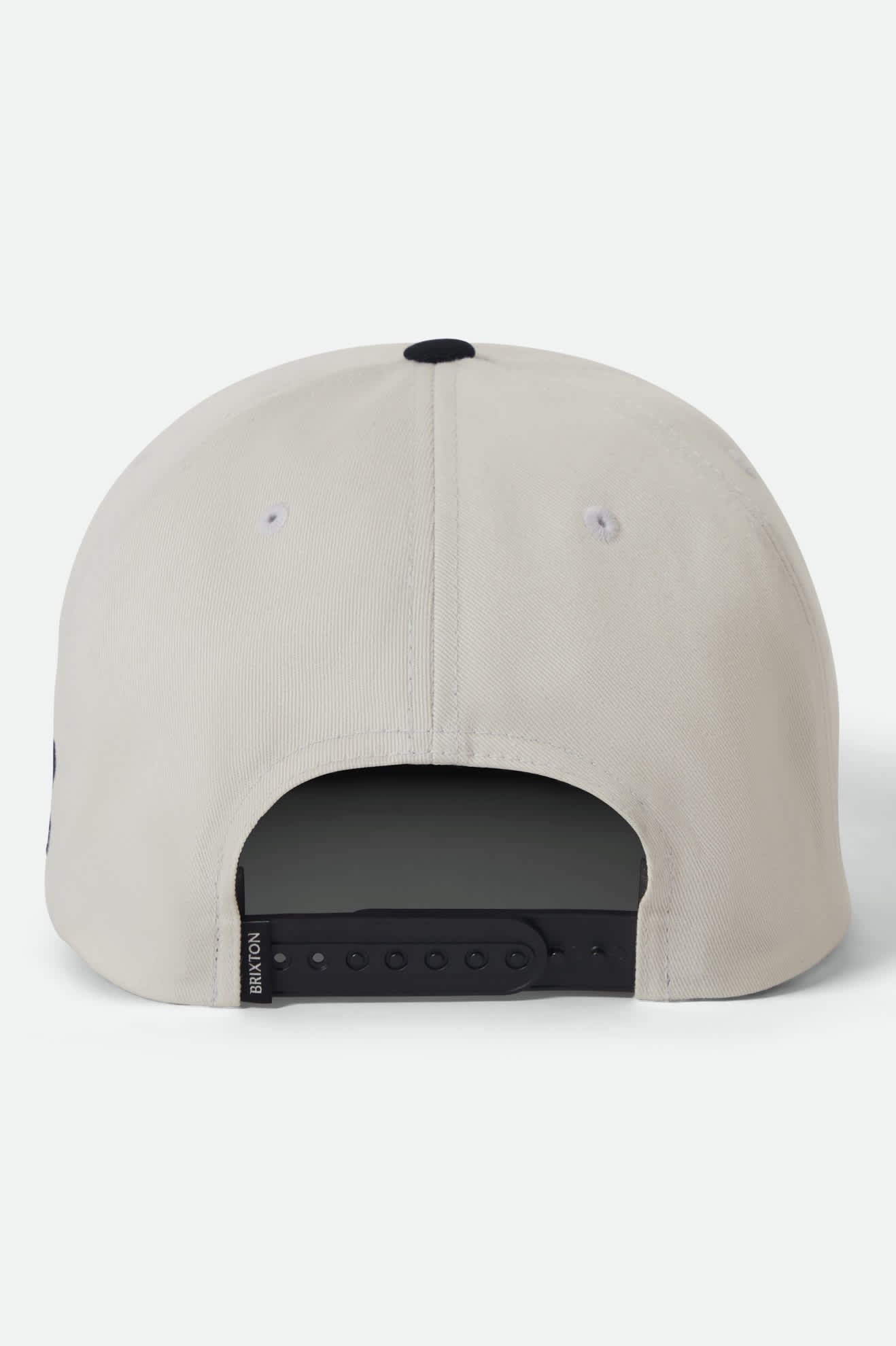 Predator Snapback - Off White/Black