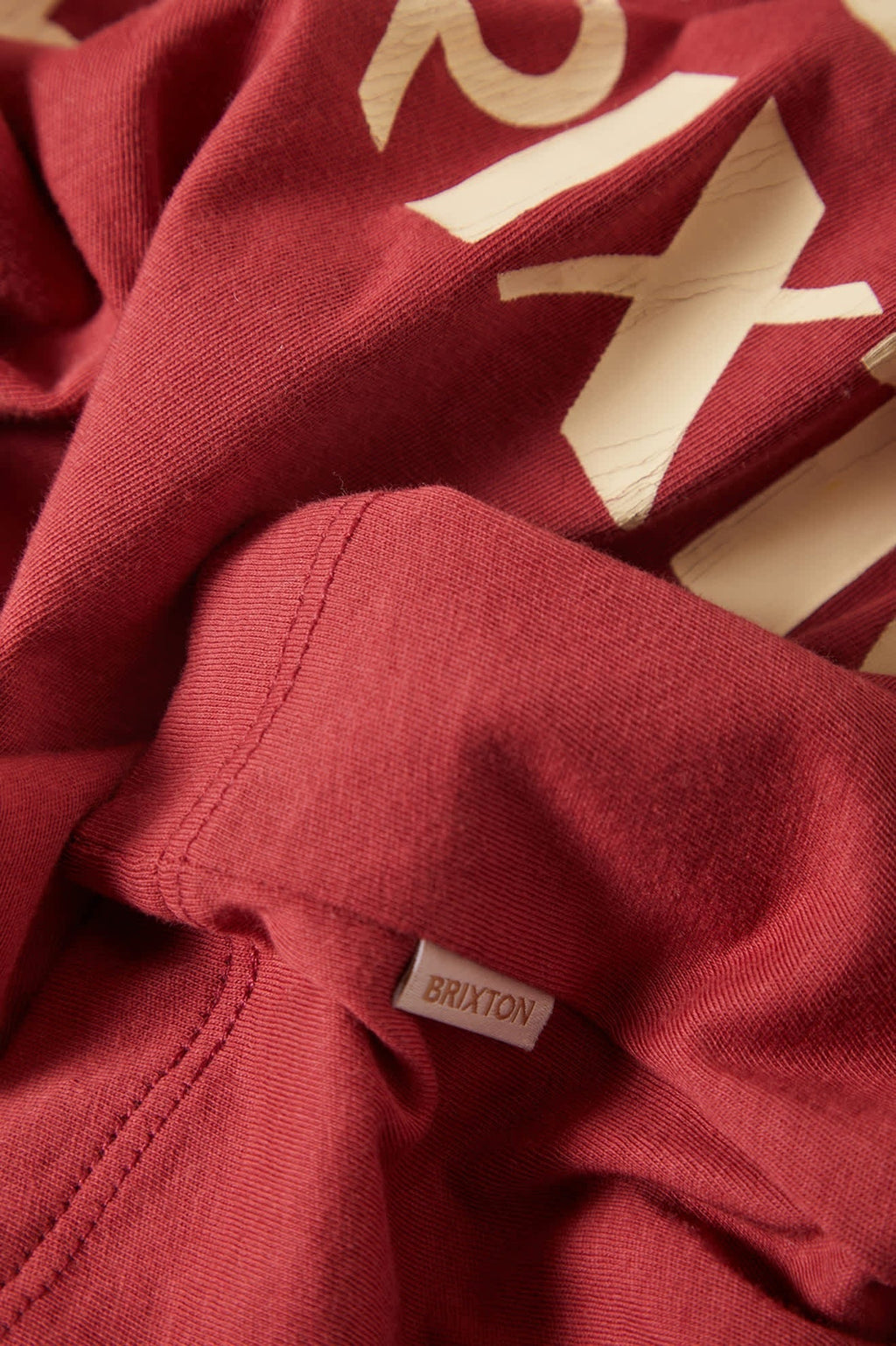 Swallow Sky Cropped Raglan - Robust Red/Peach Cobbler