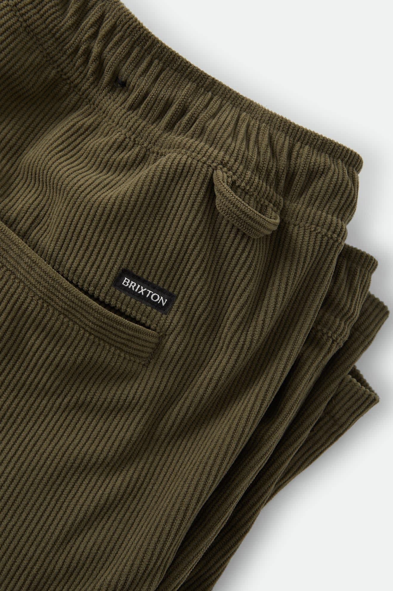 Everyday Corduroy Short - Dark Olive