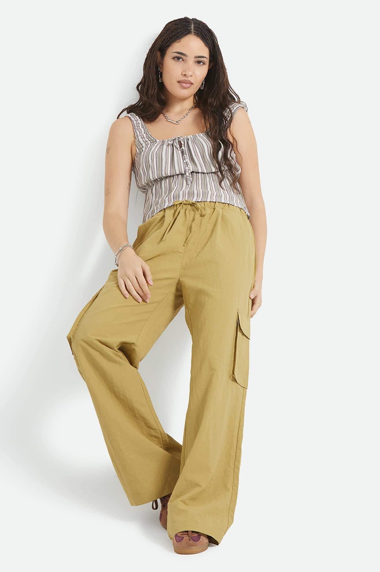 The Jett Lightweight Cargo Wide Leg Pant - Olive Stone
