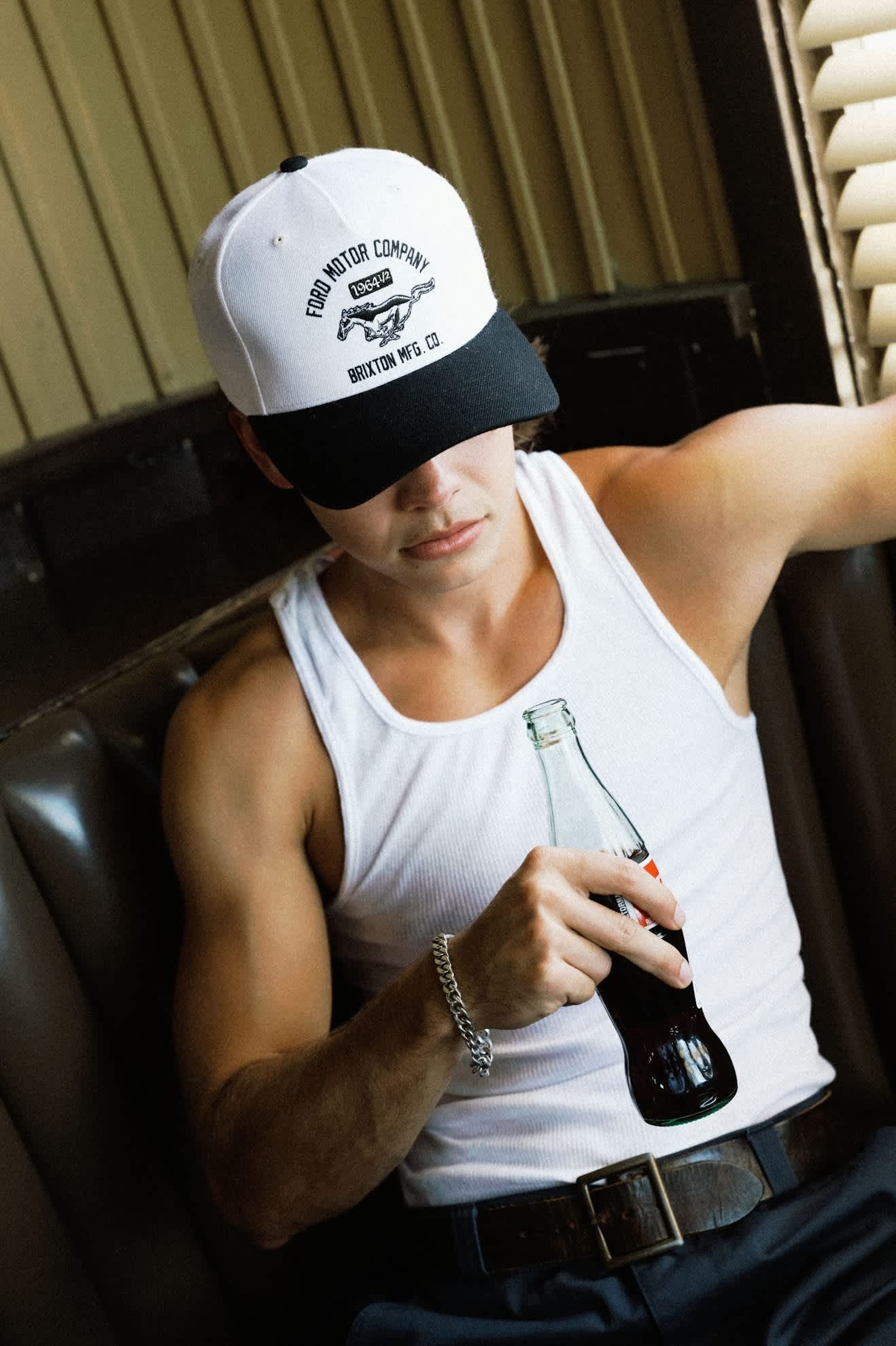 Ford Mustang Snapback - Wimbledone White/Burnt Rubber