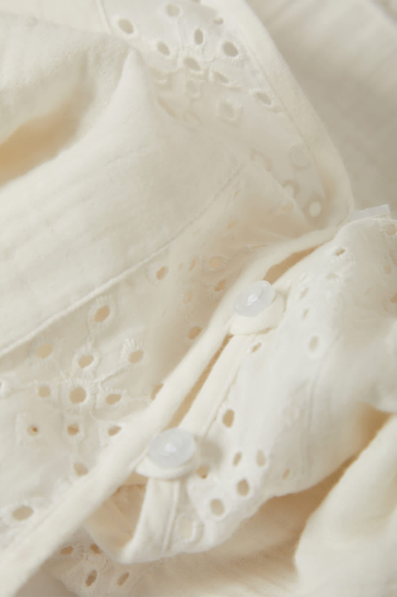 Seaside Eyelet Top - Off White Eyelet