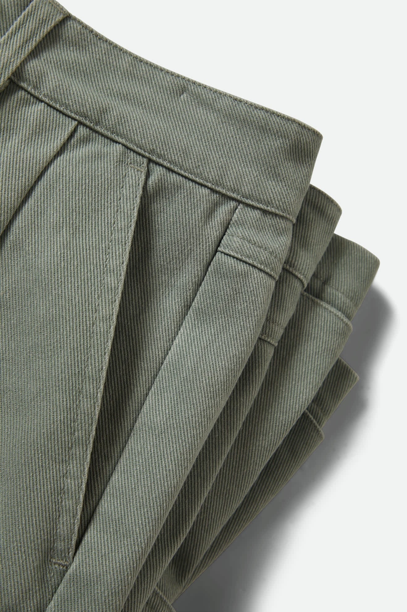 The Alba Baggy Carpenter Short - Washed Sage Green