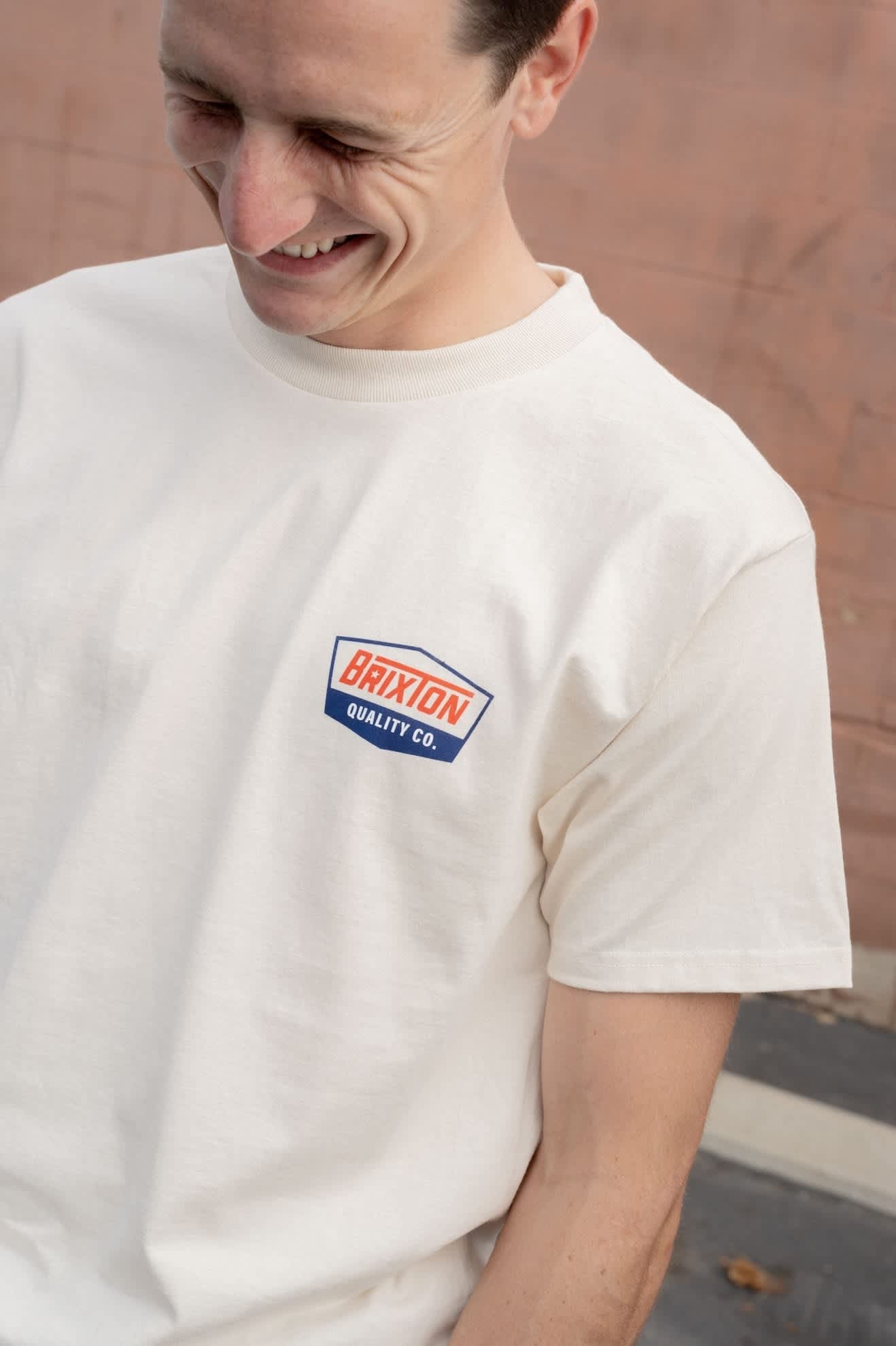 Regal Star Short Sleeve Standard T-Shirt - Cream/Navy/Red