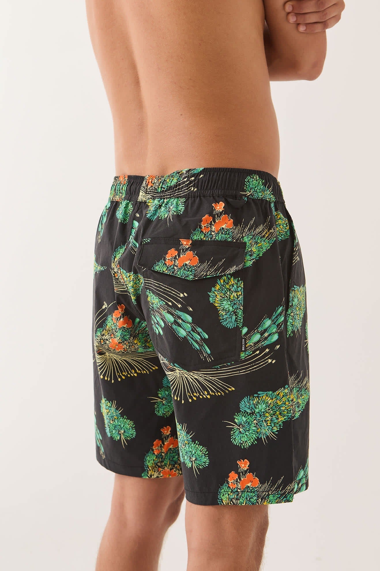 Everyday Stretch Hybrid Short 7" - Black Floral