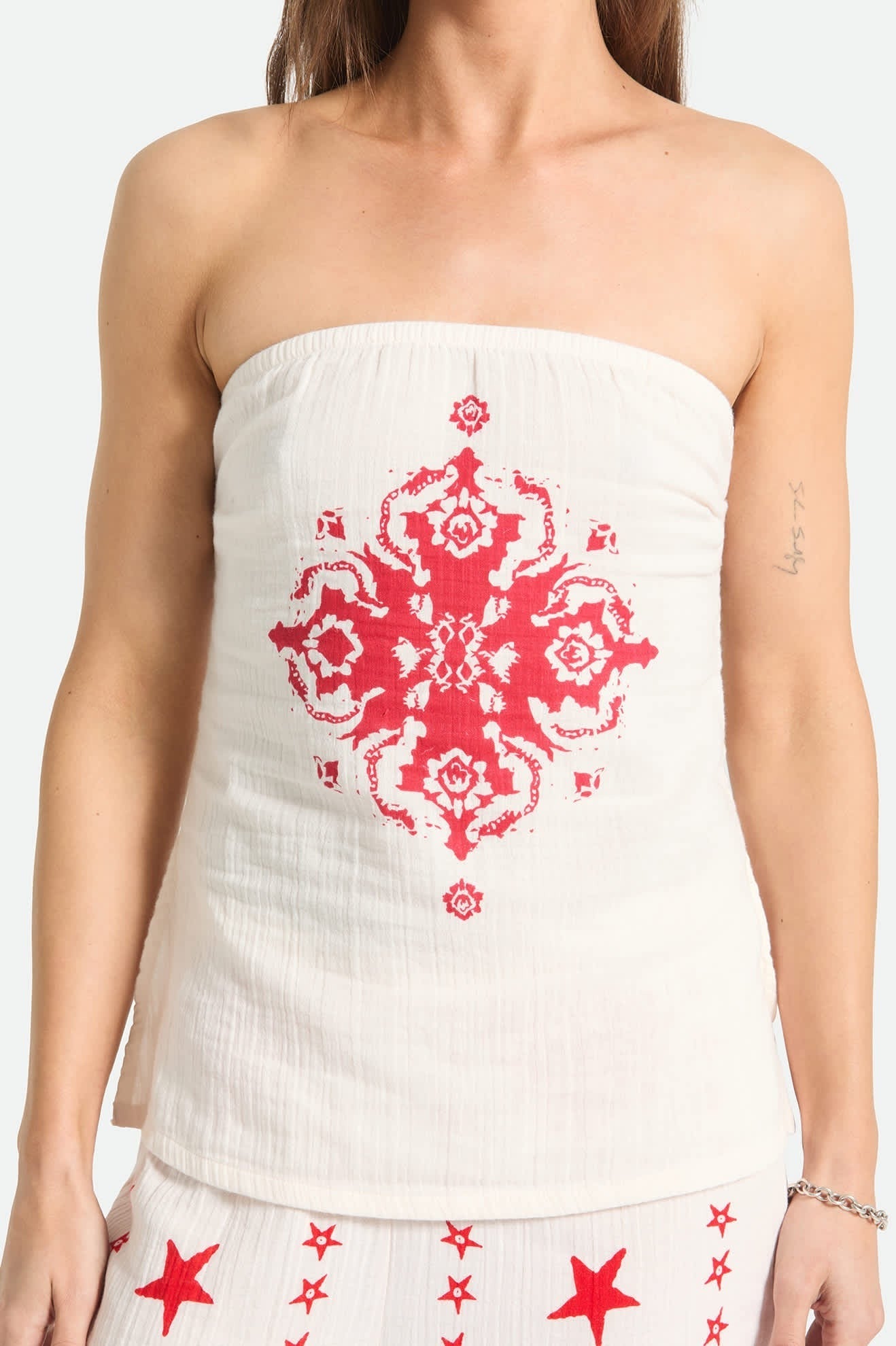 The Lola Tube Top - Off White/Robust Red