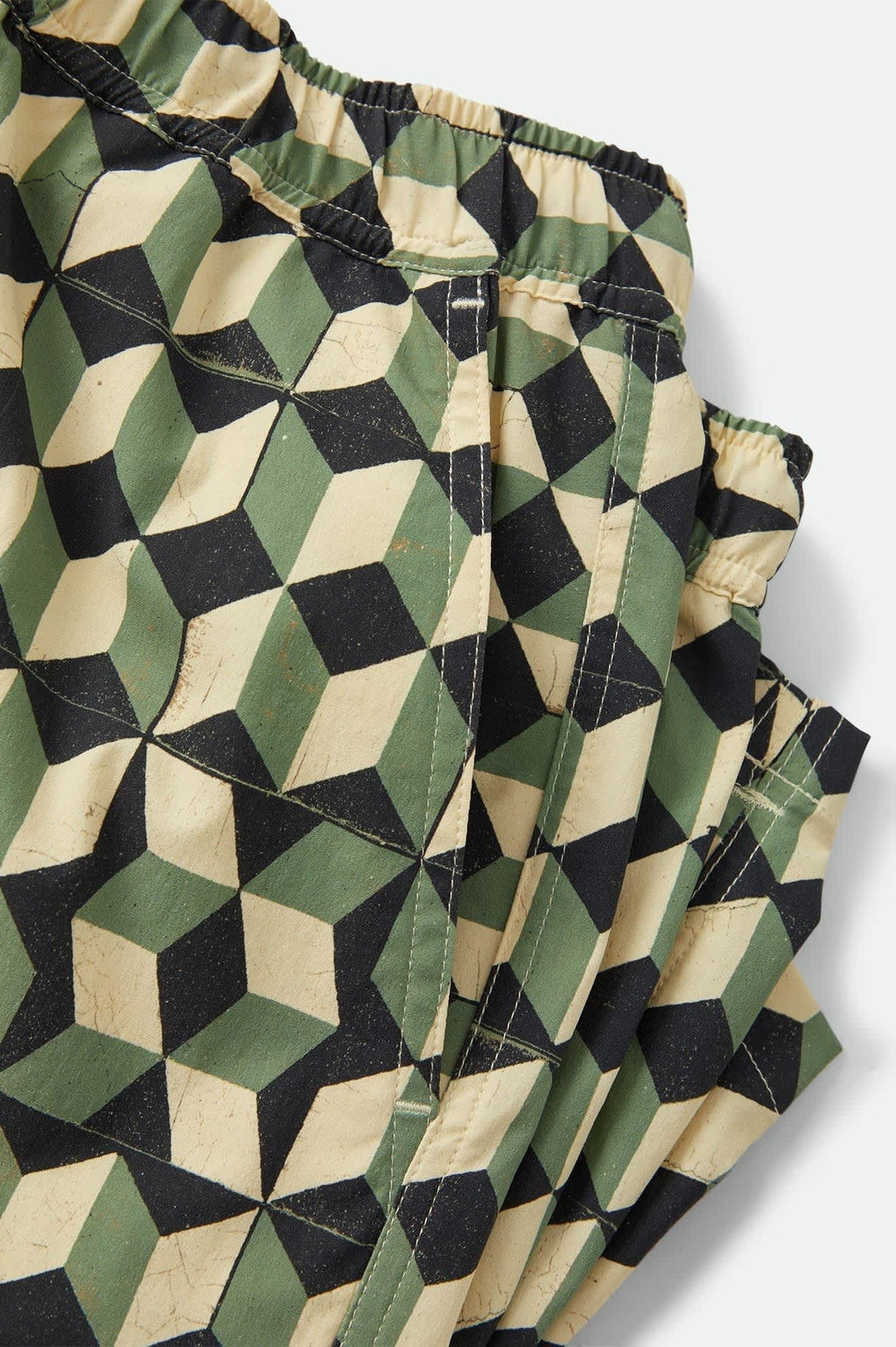 Burger She Wrote Hybrid Short - Black/Green Tile