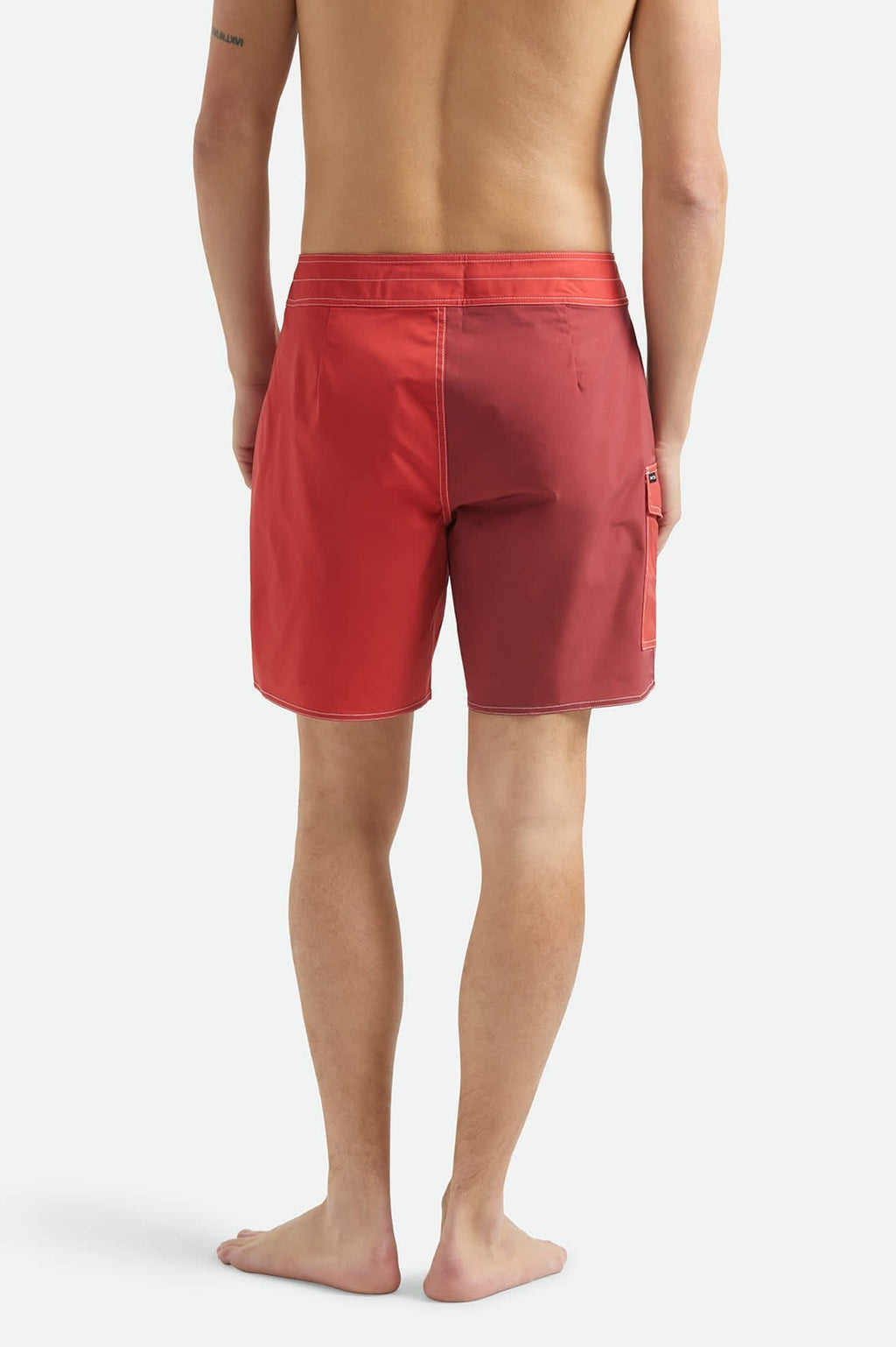 Classic Trunk 17" - Adrenaline Rush/Robust Red