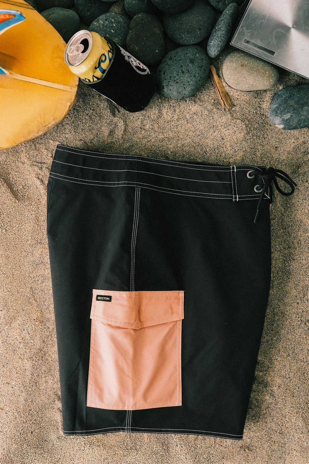 Classic Trunk 17" - Black/Silver Pink
