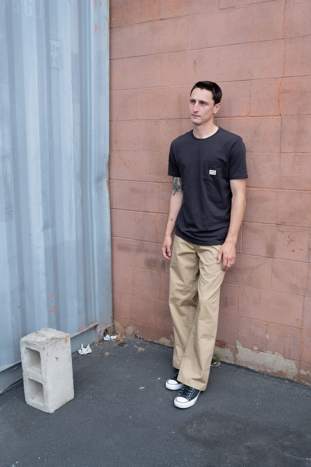 Woodburn Short Sleeve Tailored Pocket T-Shirt - Black
