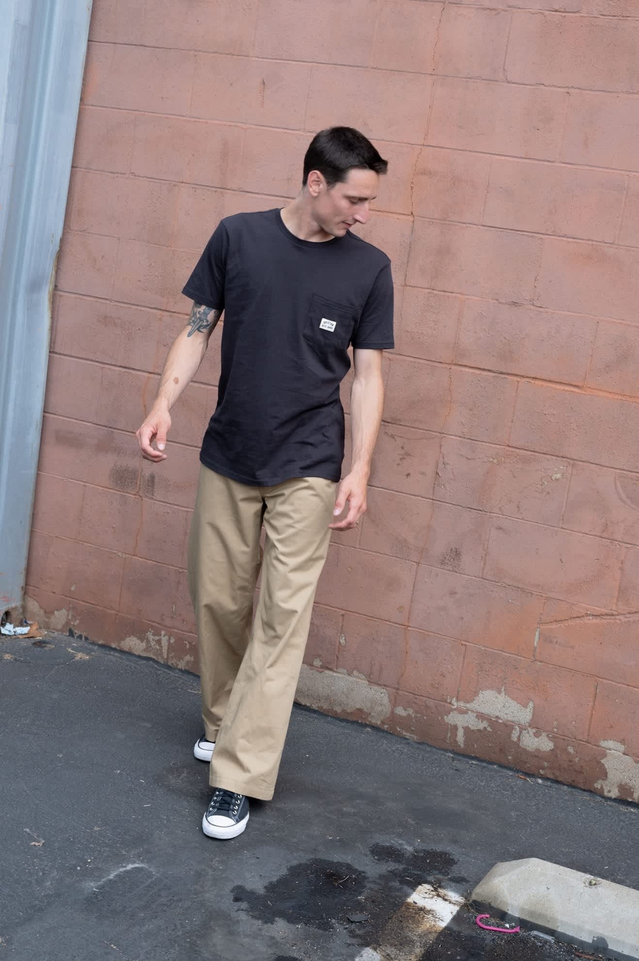 Woodburn Short Sleeve Tailored Pocket T-Shirt - Black