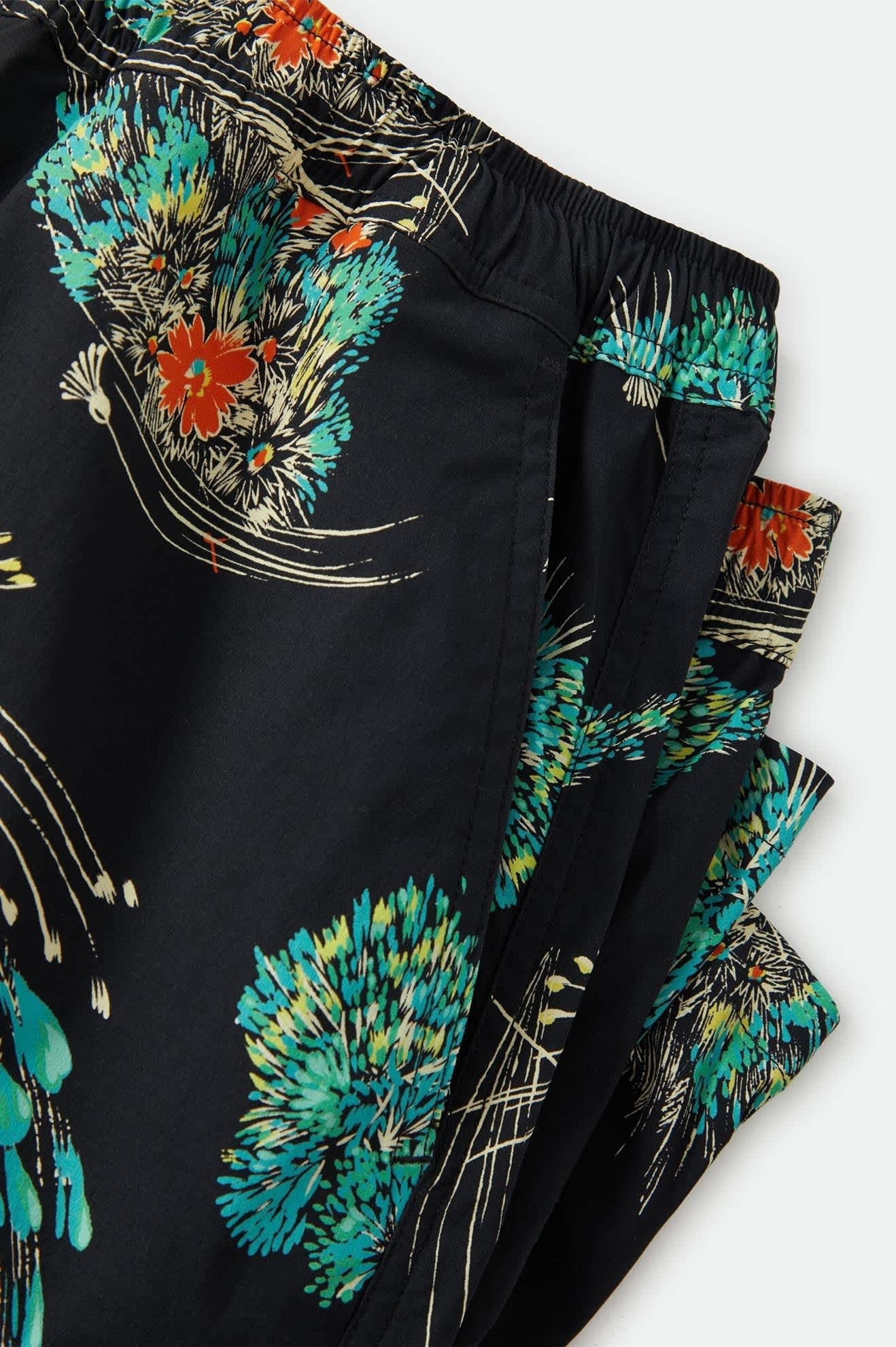 Everyday Stretch Hybrid Short 7" - Black Floral