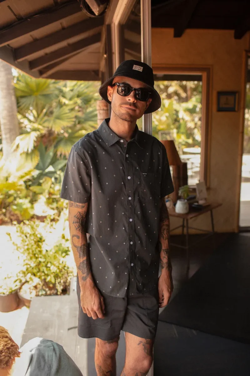 charter print short sleeve shirt washed black pyramid